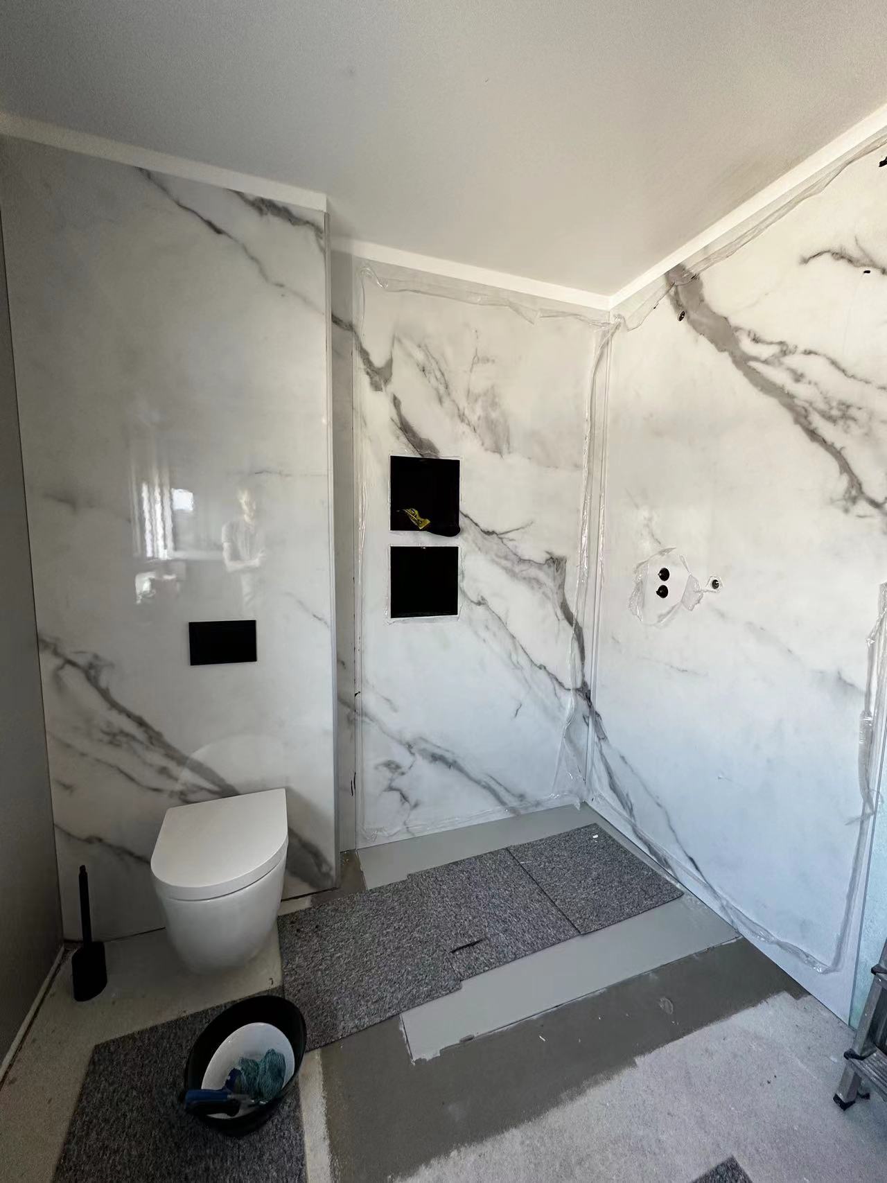 washroom in germany (2)